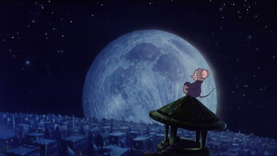Fievel Mousekewitz looking out at the moon over New York City in An American Tail (1986)